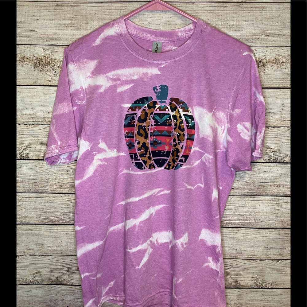 NWOT Bleached Western Pumpkin T-Shirt